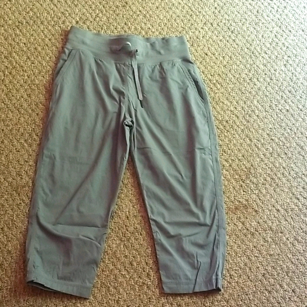 Lululemon Capris